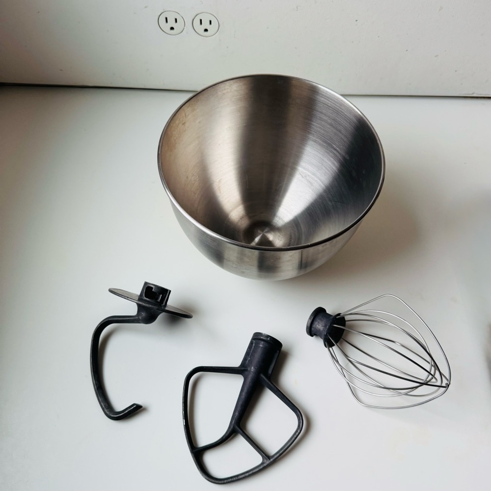 KitchenAid Tangerine Mixer used twice nwot - Picture 11 of 11